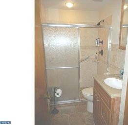 5th image of 371 Livezey St #House