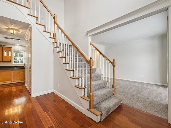 4th image of 3718 Hunters Ridge Dr
