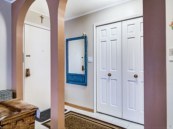 3rd image of 4114 W 99th St APT D