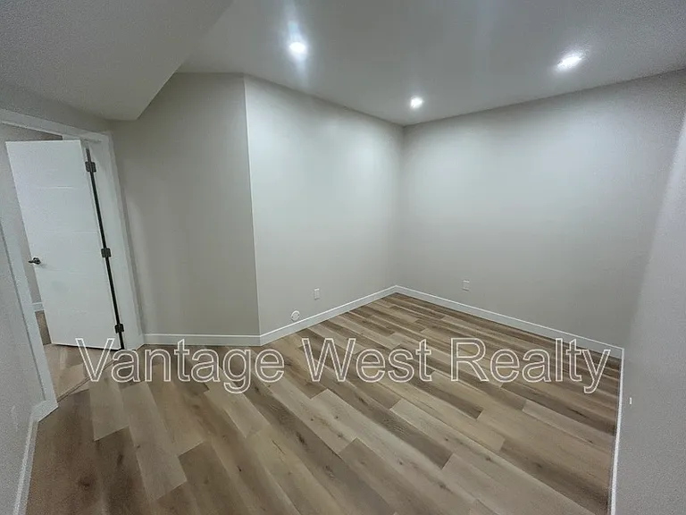 1342 Shaunna Rd #14 — Photo 7