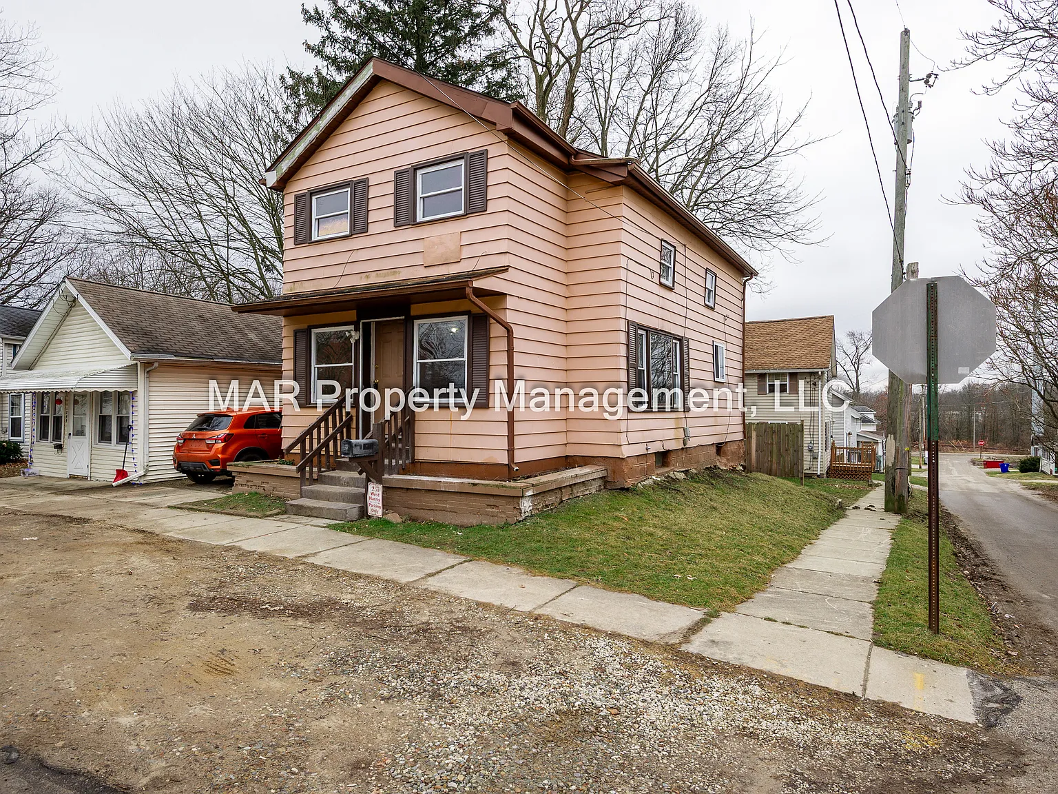 4 bed, 1476 sqft, $1,400 — Photo 2