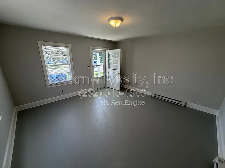 912 Nashville Rd — Photo 16