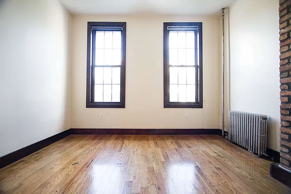 Rented by Nooklyn NYC LLC | media 27