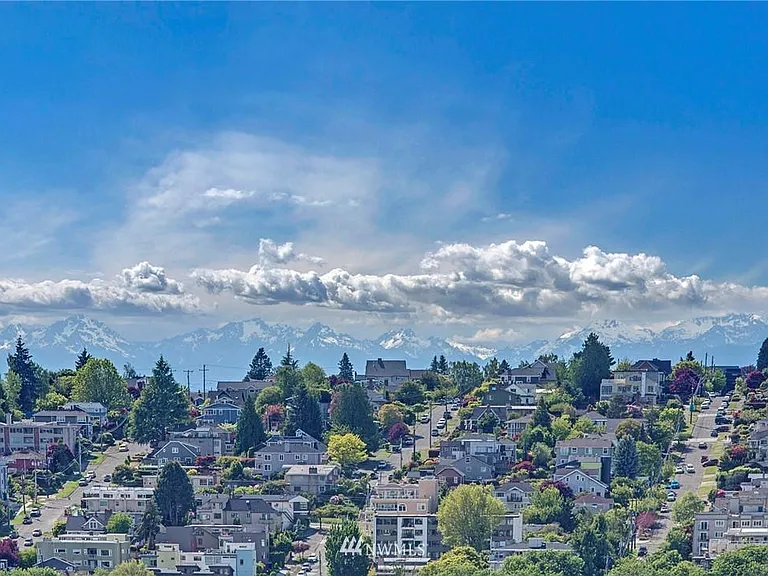 View of olympic mountains