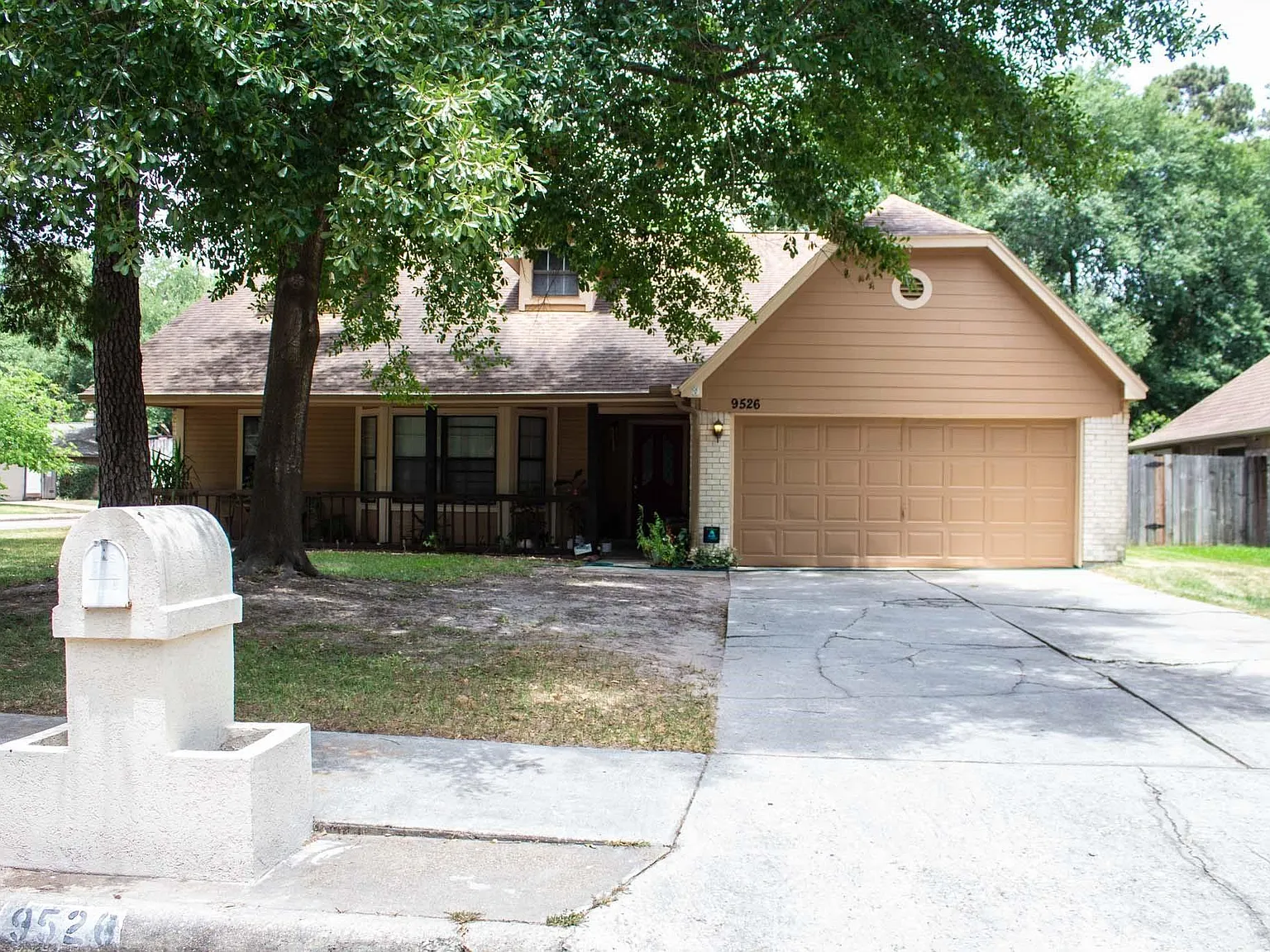 3 bed, 2.0 bath, 1508 sqft, $1,750 — Photo 1