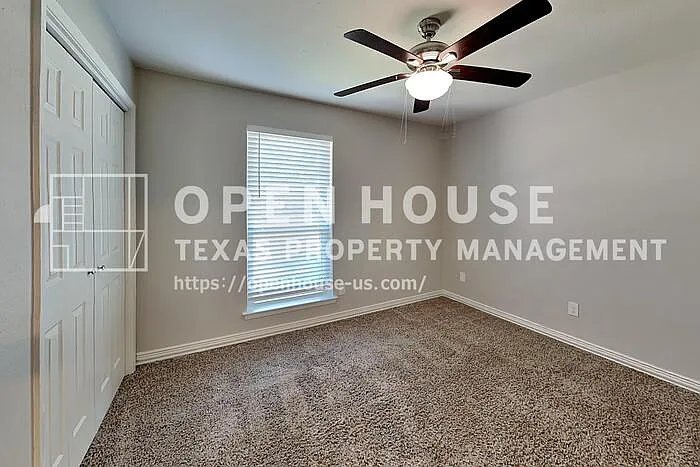 8037 Berrybrook Dr — Photo 14