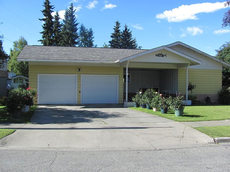 1st image of 2172 Stanford Dr