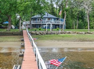 108 Pleasant Valley Rd, Amesbury, MA 01913