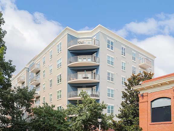 3rd image of 222 Glenwood Ave APT 410
