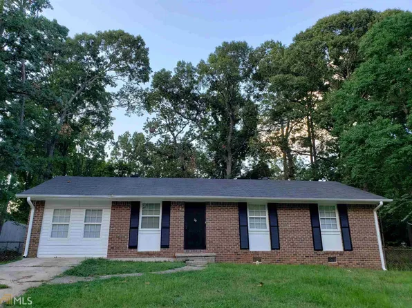 34 Jonathan Rd, Riverdale, GA 30274