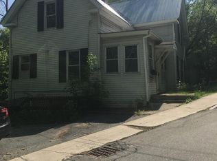 36 South St, Springfield, VT 05156