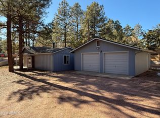 2058 Pinehaven Ln, Overgaard, AZ 85933