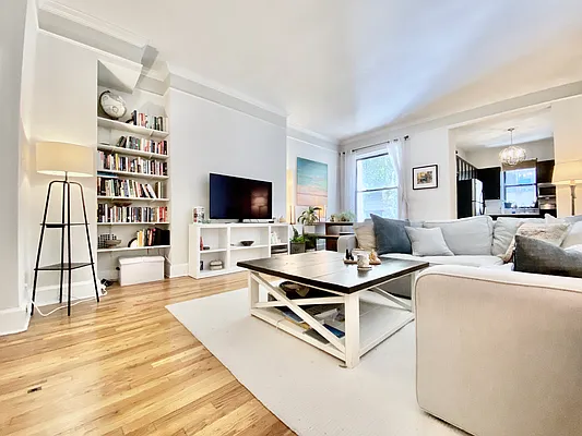 Rented by Corcoran | media 18