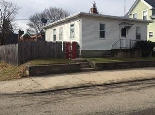 716 Union Ave, Providence, RI 02909