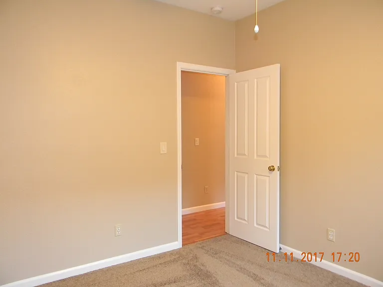 589 Alden Way — Photo 38