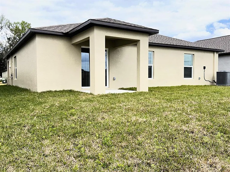 2318 Allium Roseum Ln — Photo 30