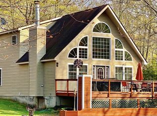 100 Cowaw Rd, Milford, PA 18337