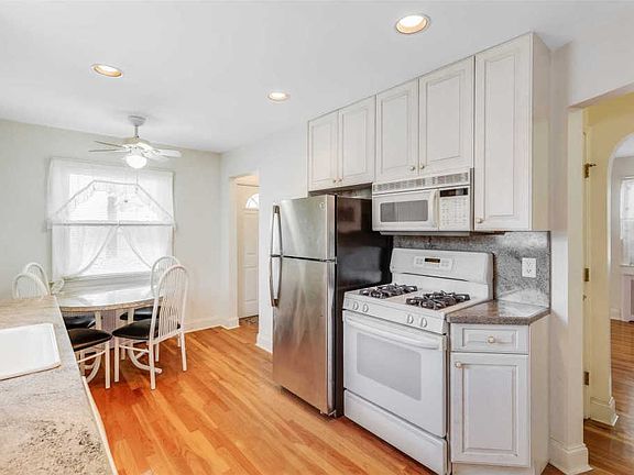 4th image of 662 7th St