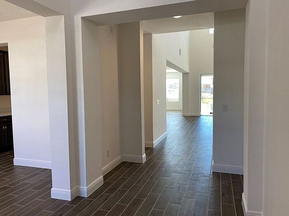 3rd image of 5016 Bessie Ct