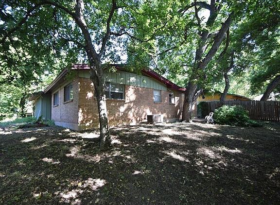 5th image of 4527 Avenue H #B