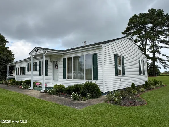 507 Narrow Shore Road, Aydlett, NC 27916