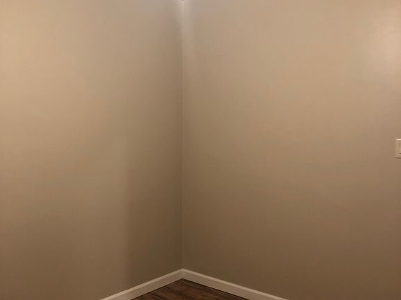 5th image of 1449 W 111th Pl