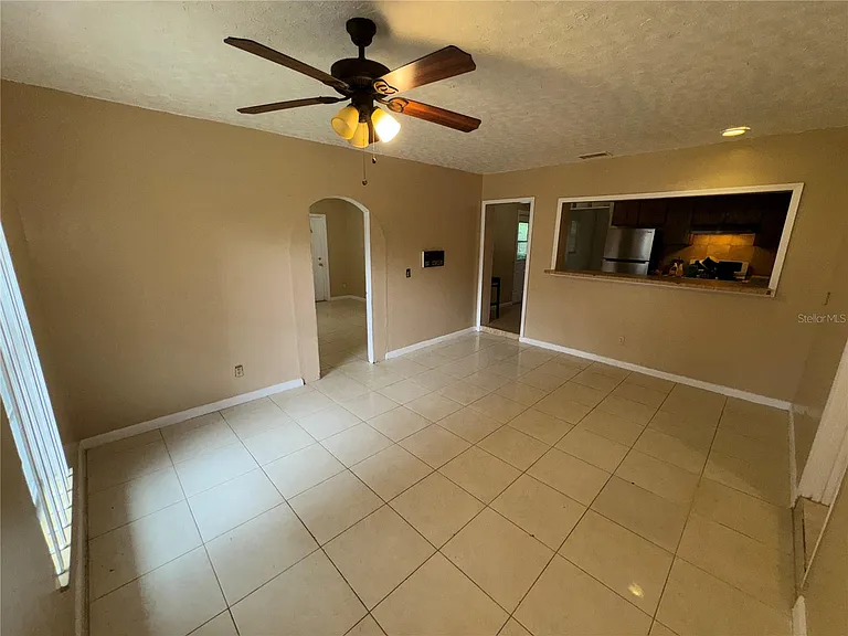 3011 E Flora St — Photo 11
