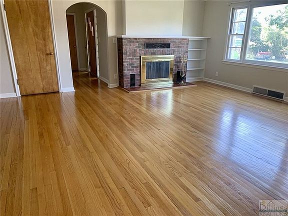 4th image of 903 Harvard Ave
