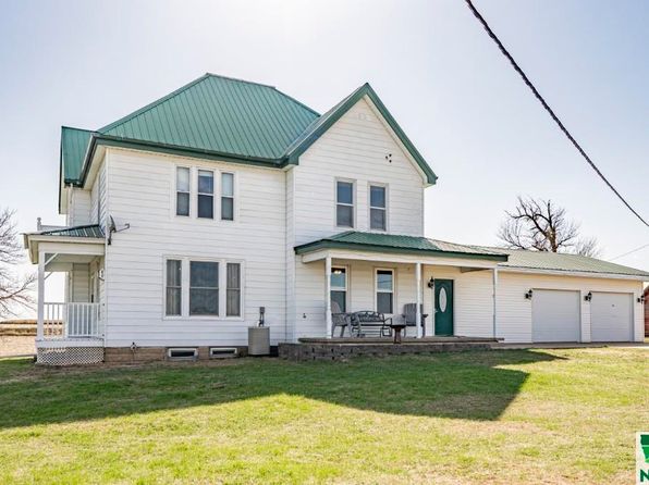 46592 220th St, Remsen, IA 51050