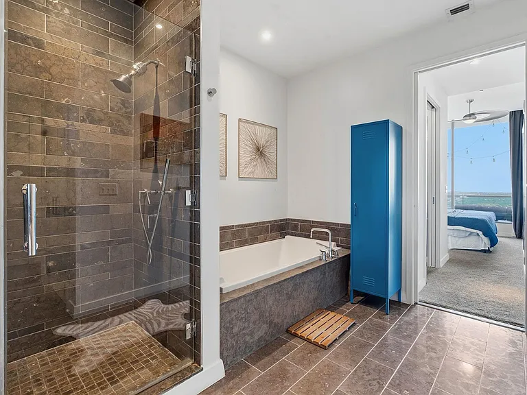 210 Lavaca St #2803 — Photo 18