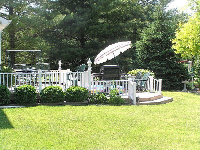 2nd image of 792 Tanbark Dr