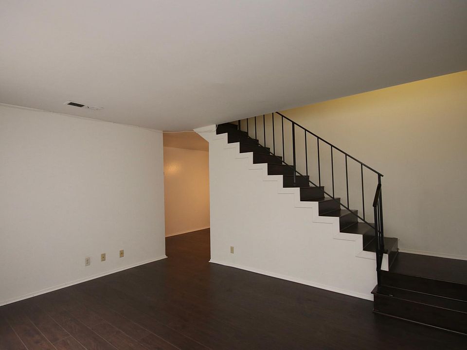 1st image of 122 N Primrose Ave #D