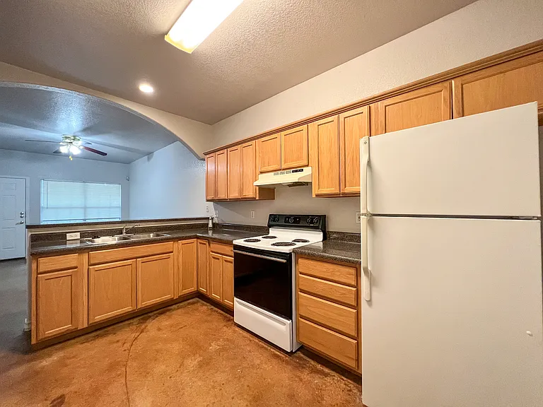 1080 Rainbow Dr #3 — Photo 8