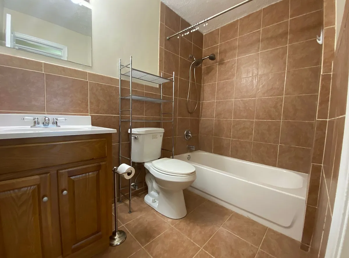 Building Photo - 155 SW 265th Ter