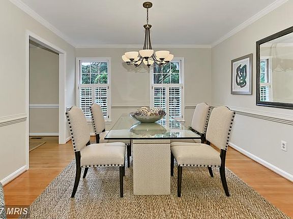 5th image of 10903 Berryland Ct
