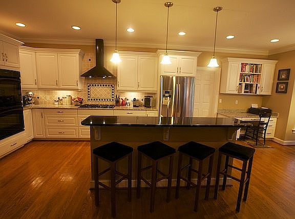 4th image of 5919 Powhatan Ave