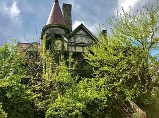 400 Forest Ave, Cincinnati, OH 45229