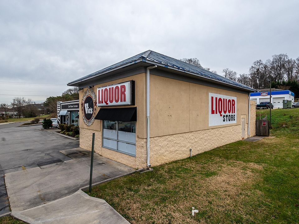 1st image of 102 Stekoia Ln
