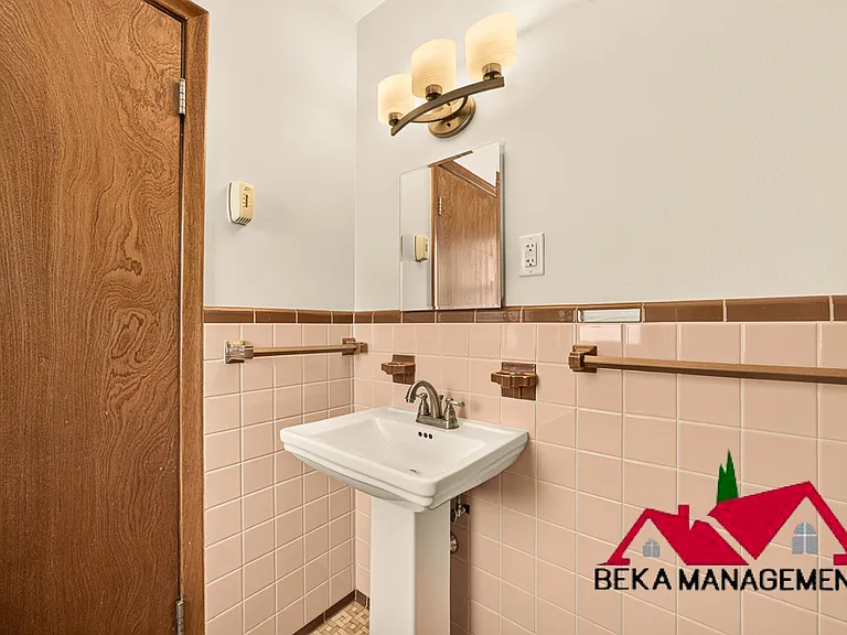 12523 Pennsylvania Rd #6 — Photo 2