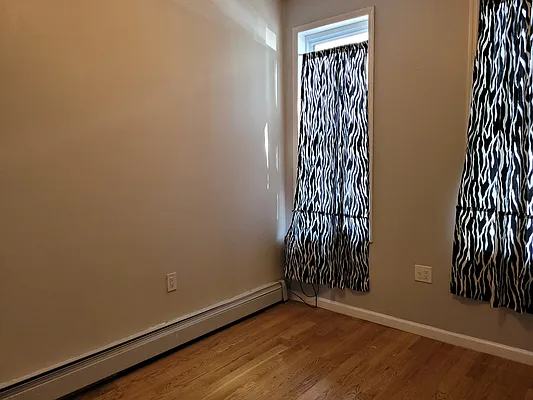 Rented by Elite Team Realty LLC | media 12