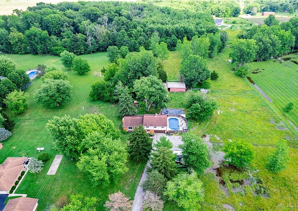 1st image of 10224 Brookville Phillipsburg Rd