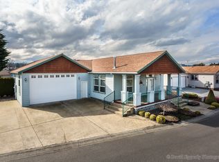51397 SE Hoodview Dr, Scappoose, OR 97056