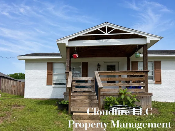 202 James Cir, Oxford, MS 38655