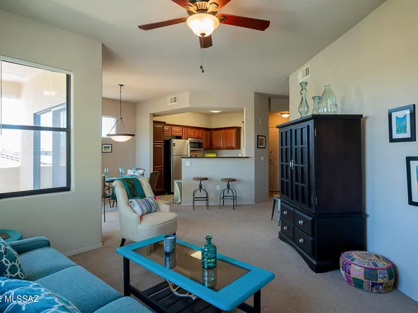 2550 E River Rd, Tucson, AZ 85718