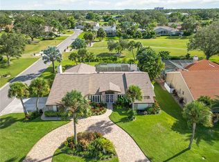 3750 Torrey Pines Way, Sarasota, FL 34238