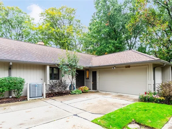 3272 Richmond Rd, Beachwood, OH 44122