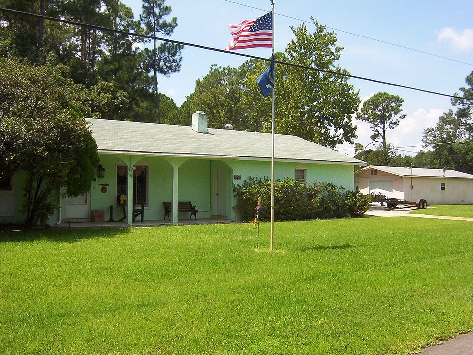 1st image of 695 N Peach St
