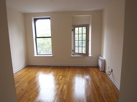 2nd image of 786 Amsterdam Ave APT 5N