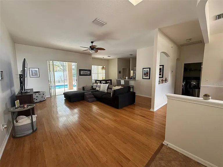 4109 Amber Ridge Ln — Photo 2