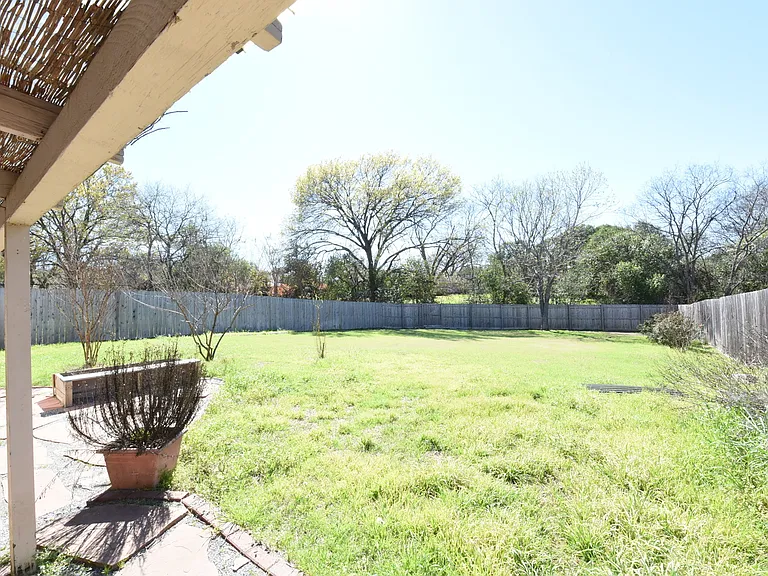 8945 Flicker Ln — Photo 19